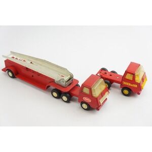 GC Vintage Tonka Fire Truck Pressed Steel Aerial Ladder Truck + Extra Cab Red